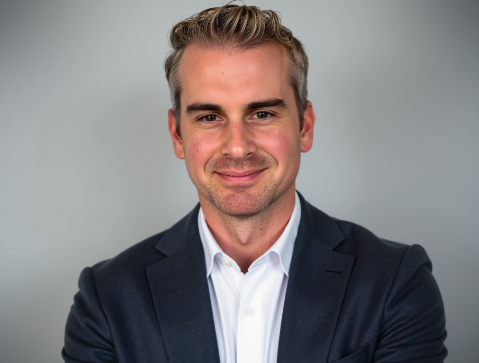 Dr James Glendenning